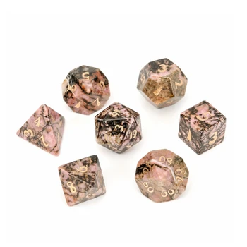 Spot Tovaru Prírodné Rhodonite Polyhedral DND RPG Kamenné Kocky Ozdoby, Šperky Akceptovať Vlastné Písmo Symbol Vzor Loga